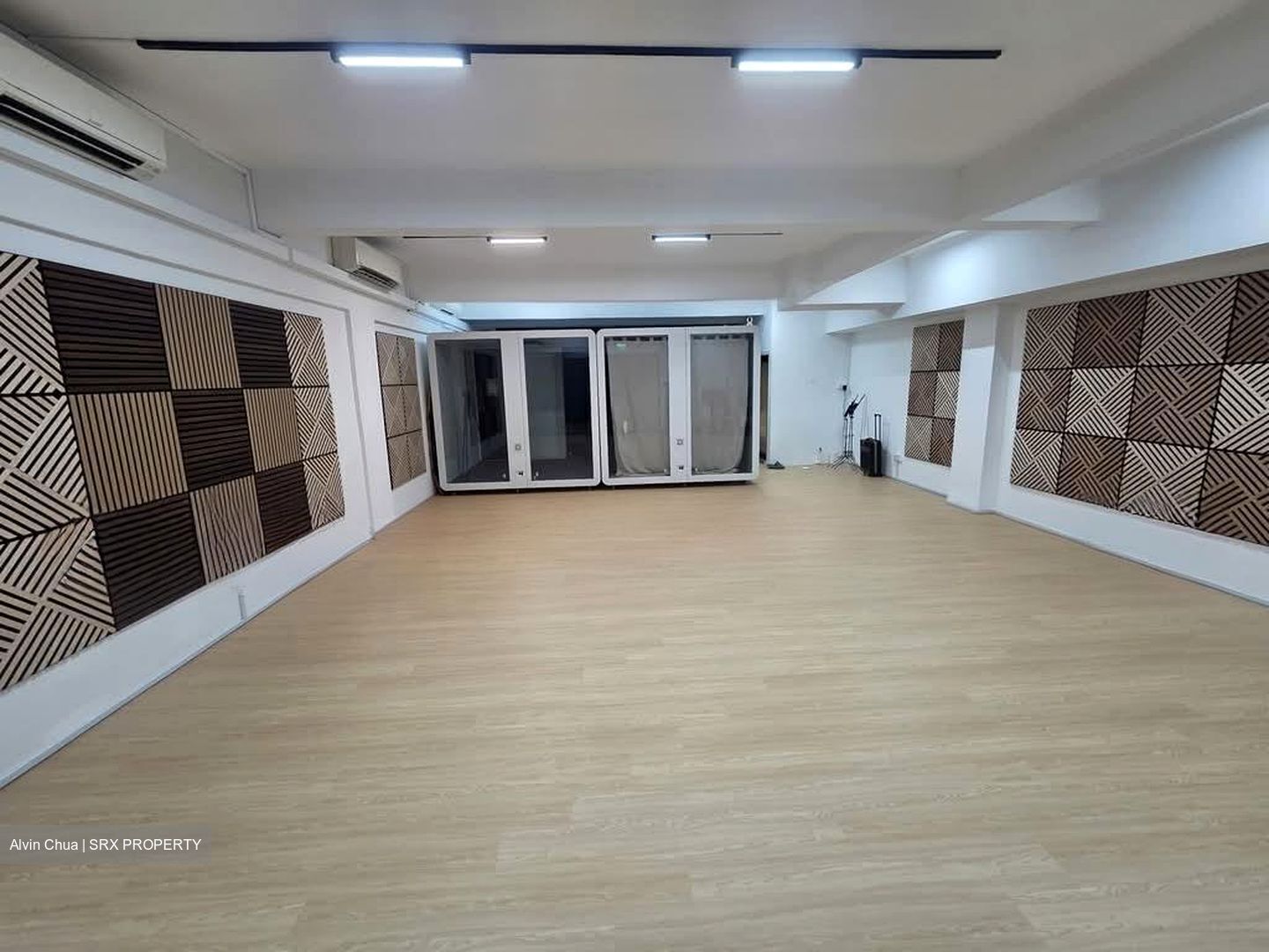 JK Building (D21), Shop House #628804891